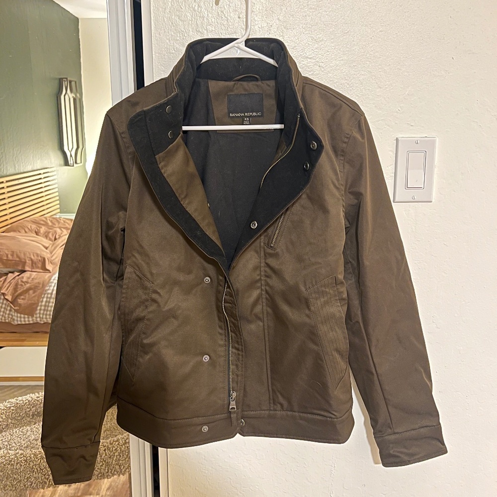 Banana Republic XS Men’s Olive Green Jacket